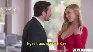 Dẫn em người yêu về đang cắm sừng thì cô bạn cùng phòng bổng trở về